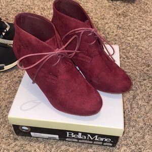 Bella Marie wedge Size 8.5